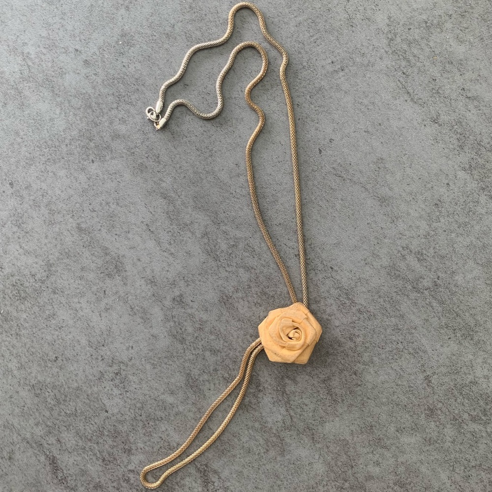 Long Necklace with a Rose Piece